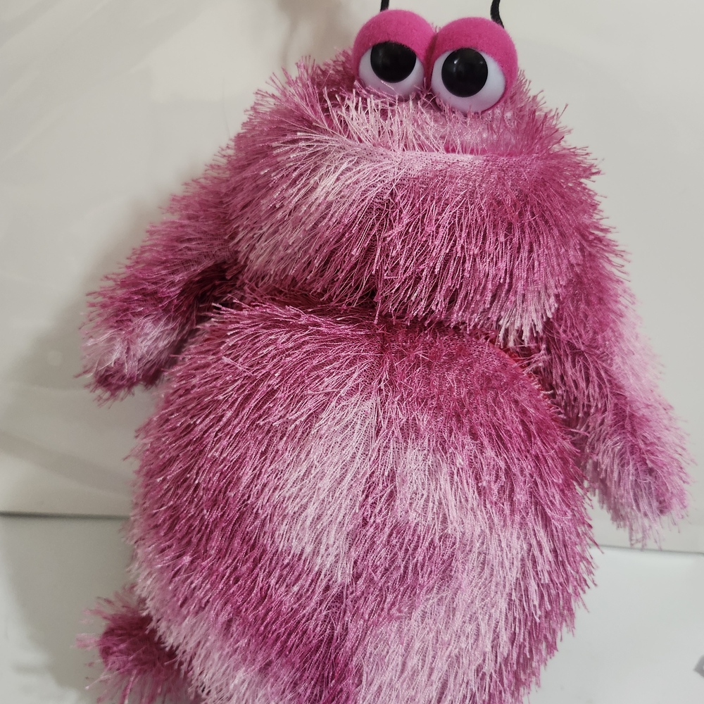 Vintage Pink Furgles Monster Plush Alien Belly Case Media Disc Holder - Picture 5 of 7